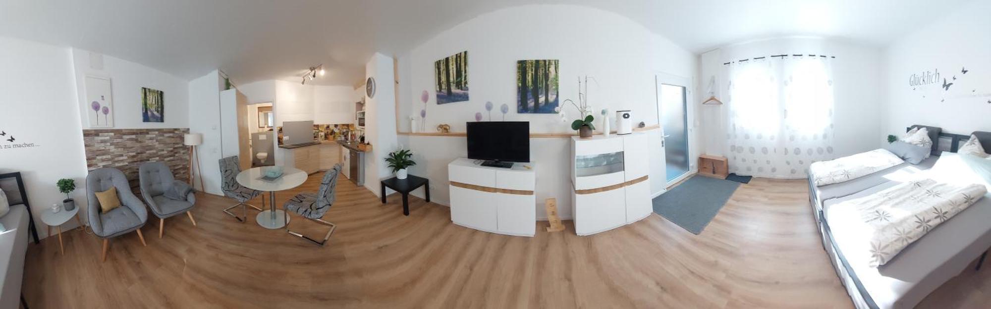 Modernes Souterrain Apartment Black Forest Mit Separatem Eingang Und Kfz-Stellplatz Bad Dürrheim Exterior foto